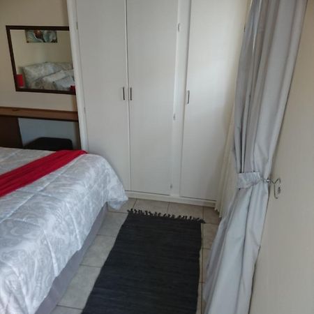 Chanelle Self Catering Блоемфонтейн Екстериор снимка