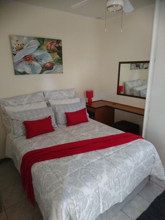 Chanelle Self Catering Блоемфонтейн Екстериор снимка
