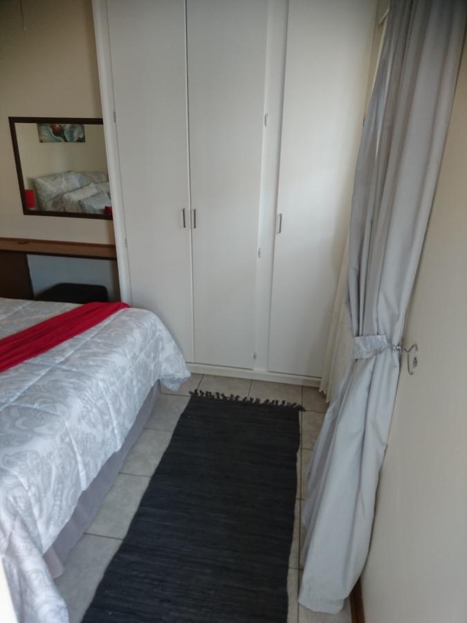 Chanelle Self Catering Блоемфонтейн Екстериор снимка